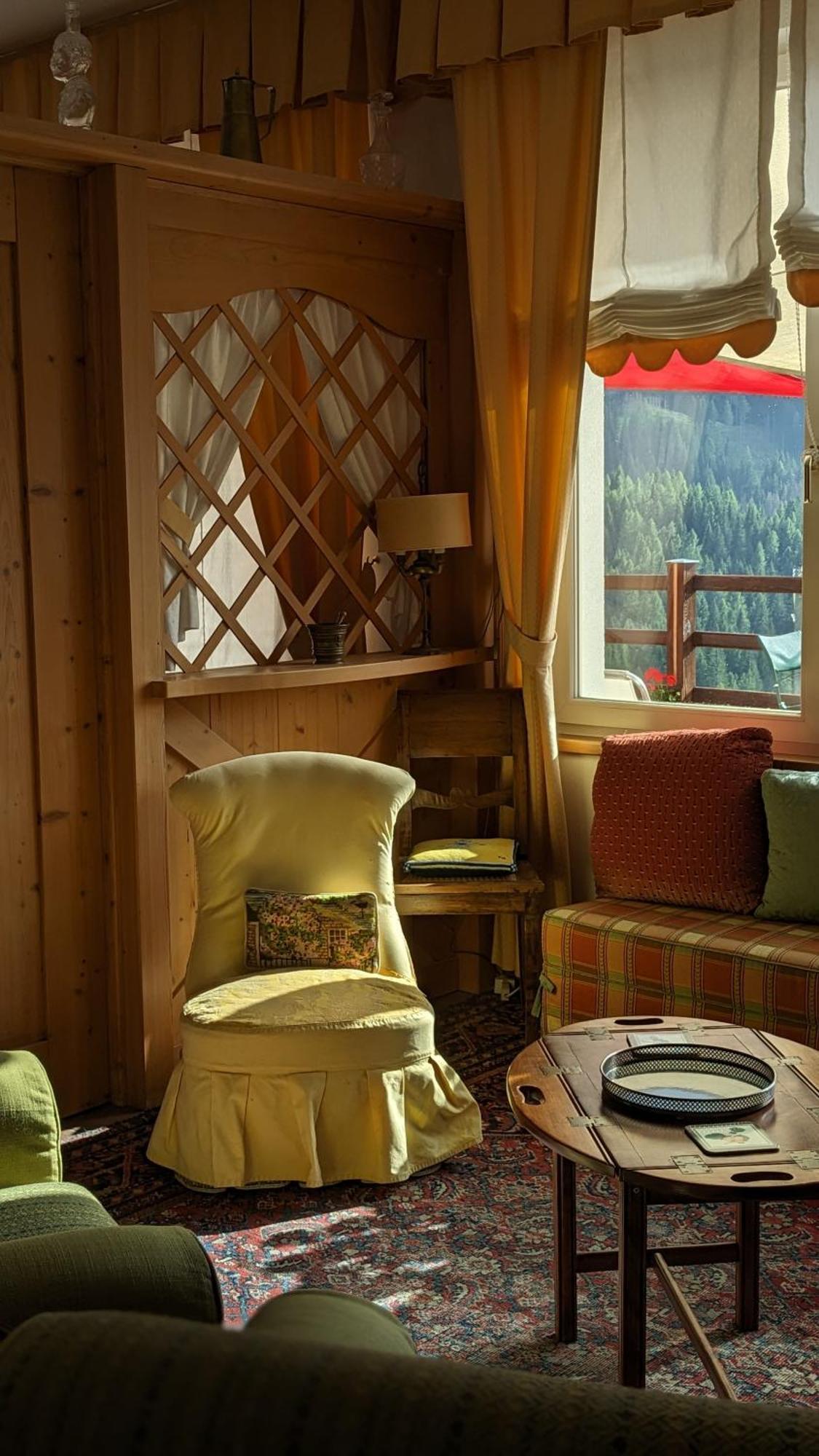 Hotel Ca' Del Bosco Сельва-ди-Кадоре Экстерьер фото