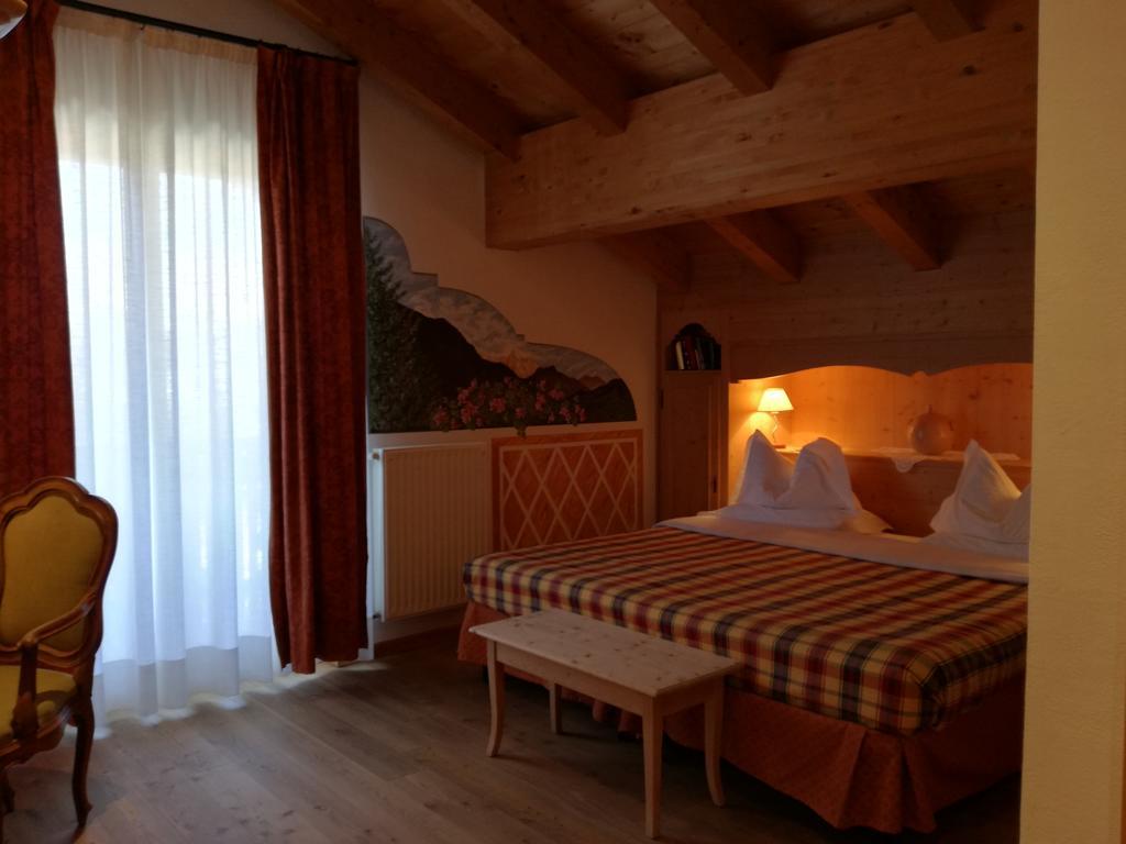 Hotel Ca' Del Bosco Сельва-ди-Кадоре Экстерьер фото
